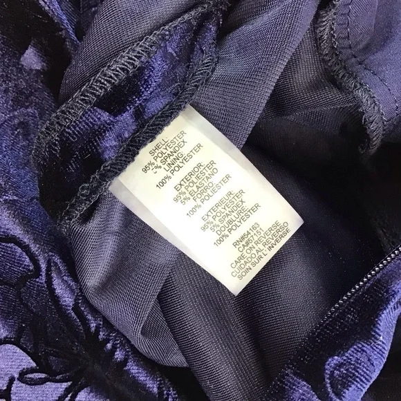 NWT Karl Lagerfeld Paris Navy Floral Embossed Velvet Jumpsuit16